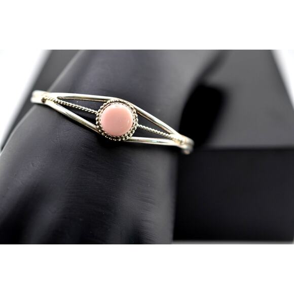 Native America Navajo Sterling Silver Pink Conch Bracelet Cuff By Ernest Wood